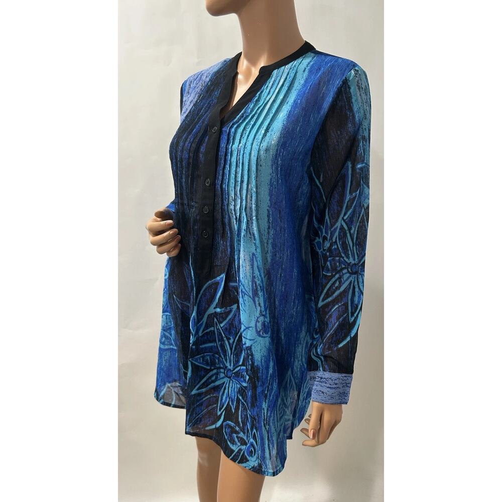 serengeti blouse Medium Multi Blue Color Long Sleeve Henley Pleated Chiffon